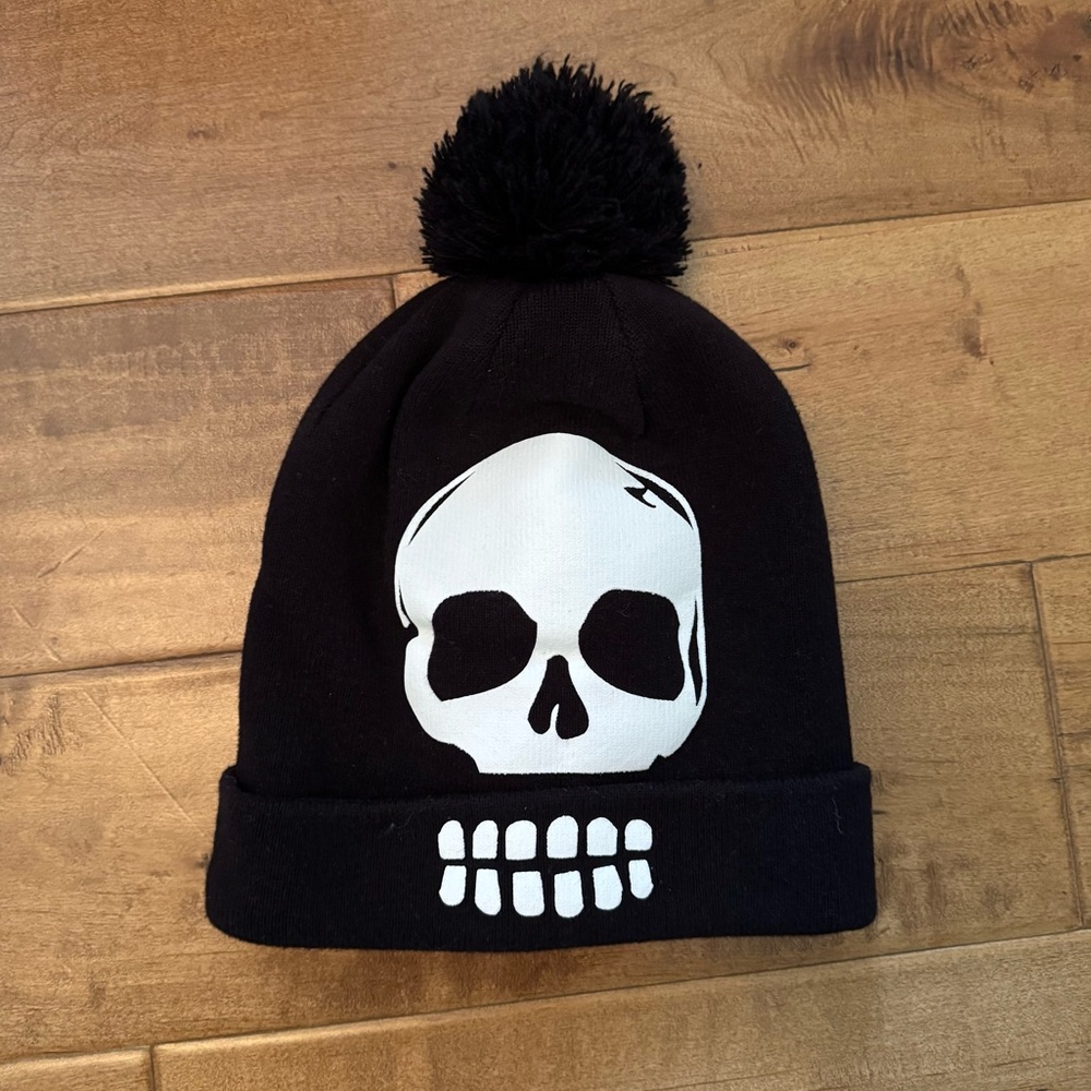H&M Kids Black and White Skull / Skeleton Cozy Beanie Hat with Pom Pom